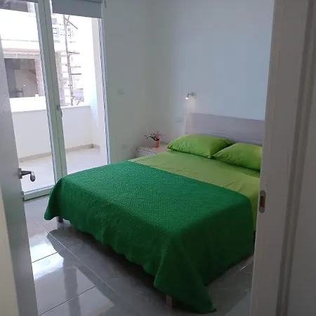 بيت للعطل Primula *